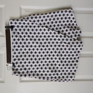 Loft Skirt with pattern and slant cut